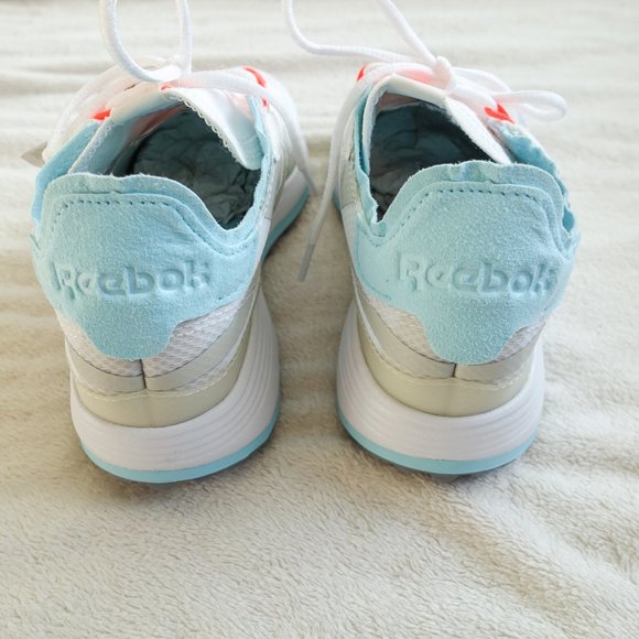NIB Reebok Legacy 83 Retro Running Inspired Shoes - Picture 8 of 9